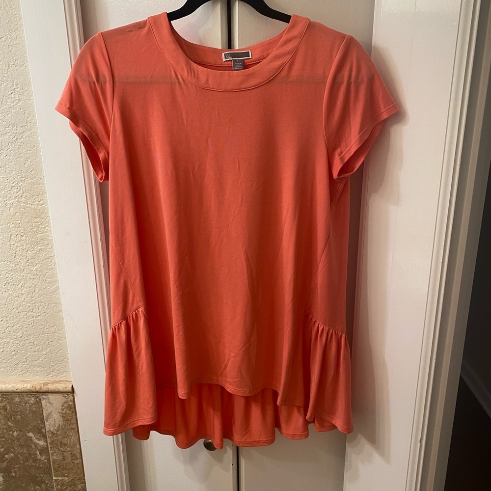 Chelsea28 peplum short sleeve Top Coral color